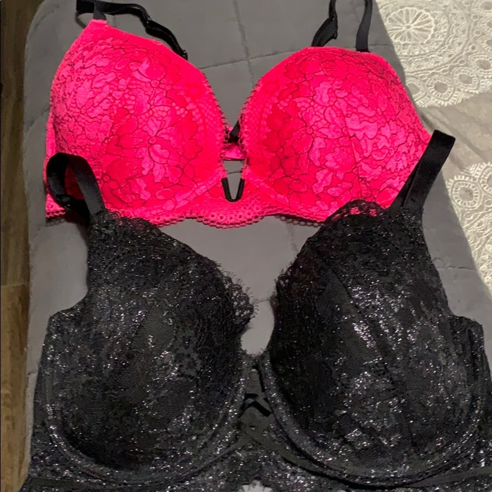 Set of two bras 34/DD .